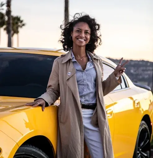 Turo host handing keys to guest