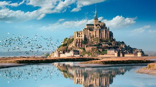 Voiture de location Turo au Mont Saint-Michel, dans l'Ouest