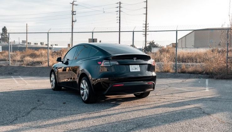 Tesla Model Y SUV rental on Turo
