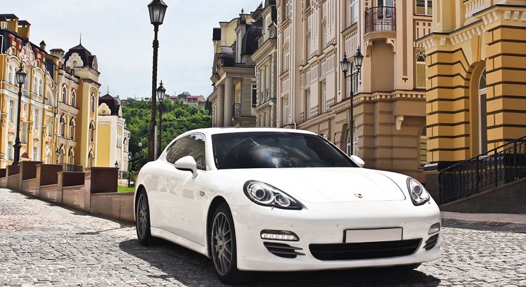 Location de voiture de luxe à Bordeaux sur Turo