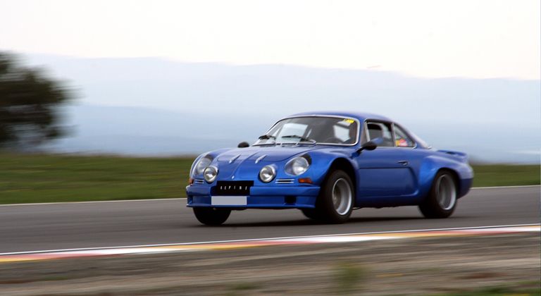 Location d'une voiture Alpine sur Turo