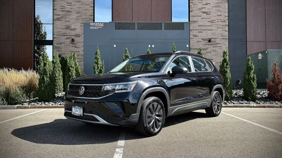Volkswagen Taos car rental in Saint Paul on Turo