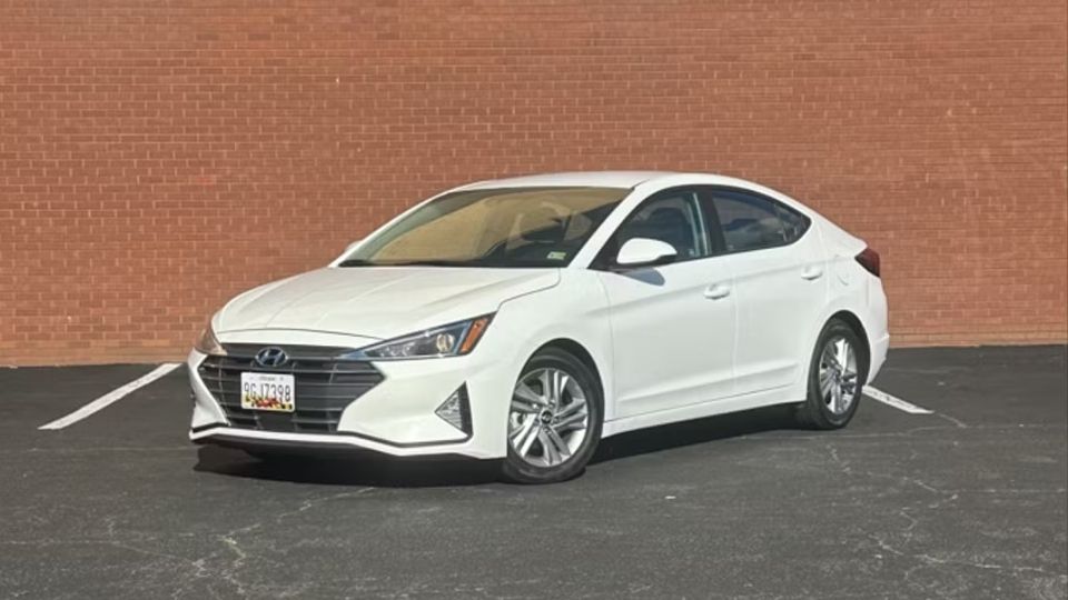 Hyundai Elantra 2020 car rental in Woodbridge on Turo