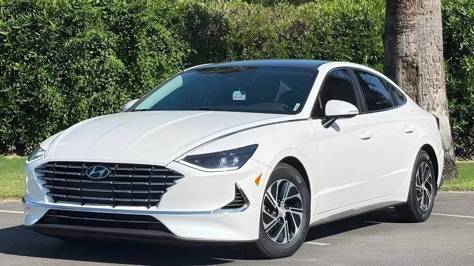 Hyundai Sonata Hybrid rental in Hanford, CA on Turo