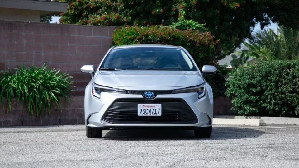 Toyota Corolla car rental in Humble
