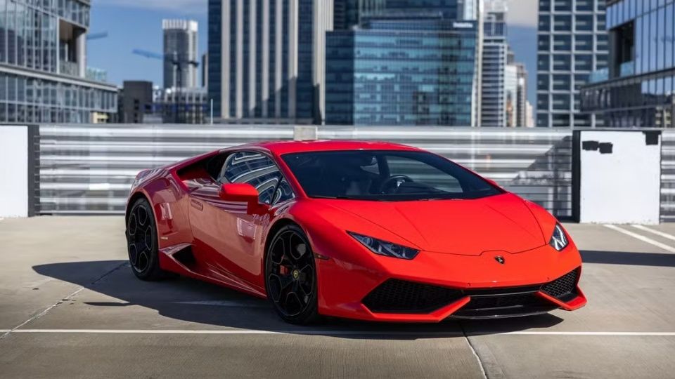 Lamborghini Huracan luxury car rental Charlotte, NC