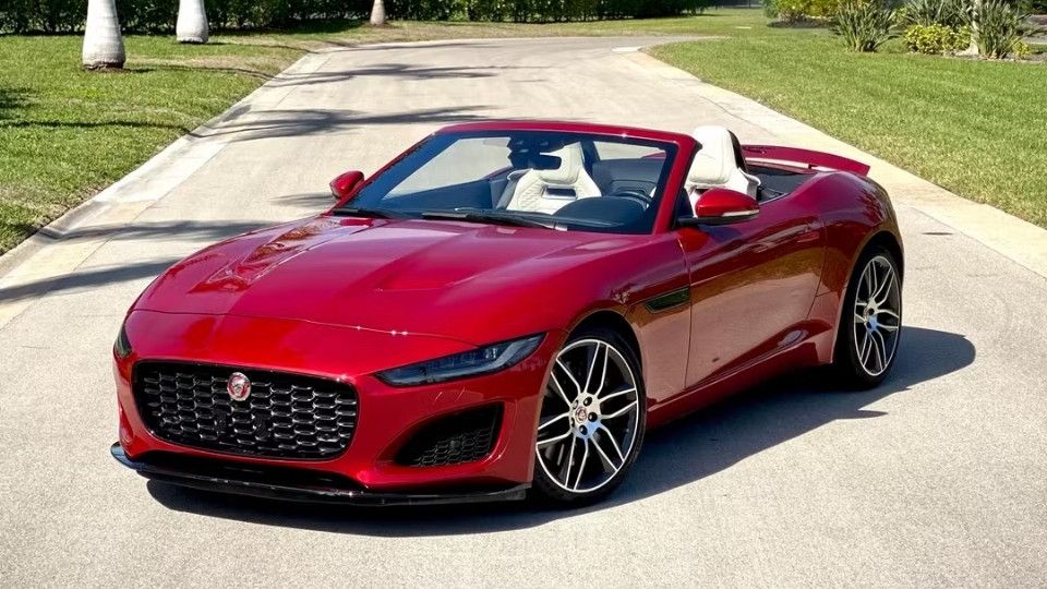 Jaguar F-TYPE Luxury car rental Naples, FL