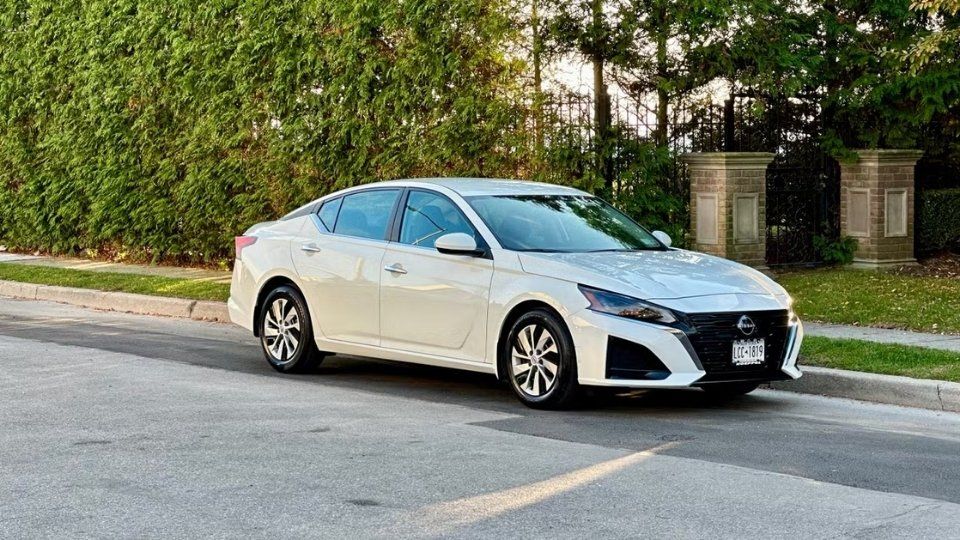 Nissan Altima Kingston, NY 1x
