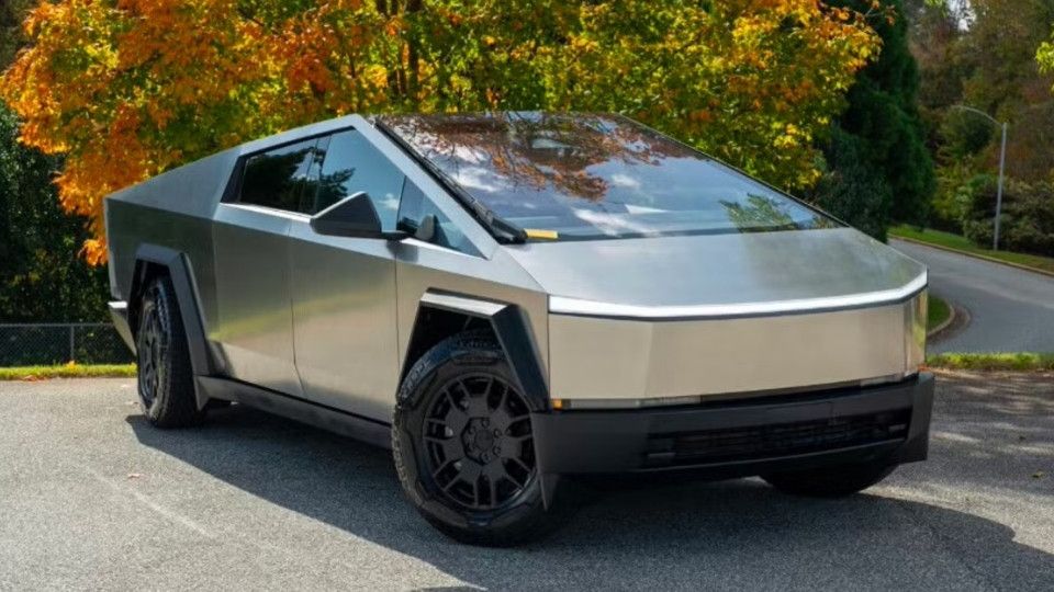 Tesla Cybertruck Truck rental in Tampa, FL on Turo