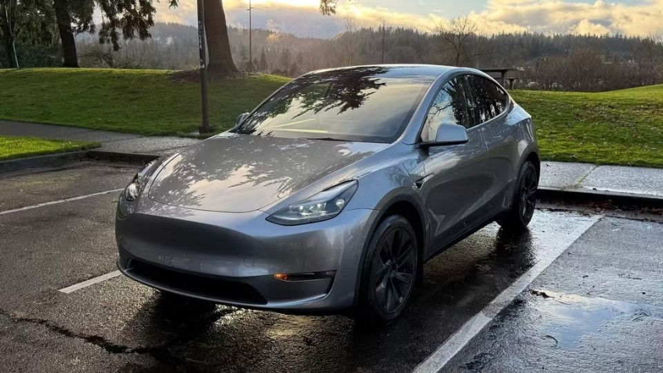 Tesla Model Y car rental at Eugene Airport on Turo