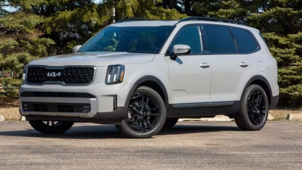 Kia Telluride car rental in Greeley on Turo