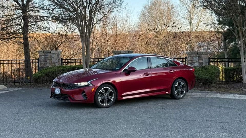 Kia K5 car rental in Fredericksburg on Turo