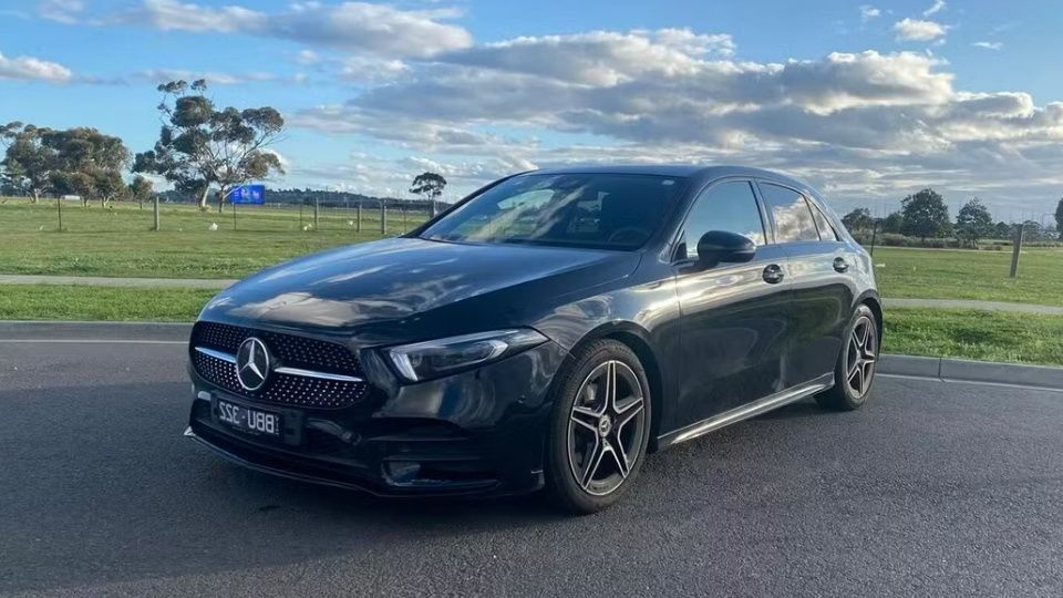Mercedes-Benz car rental at Melbourne Airport on Turo