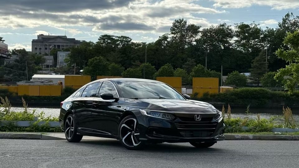 Honda Accord car rental in White Plains on Turo