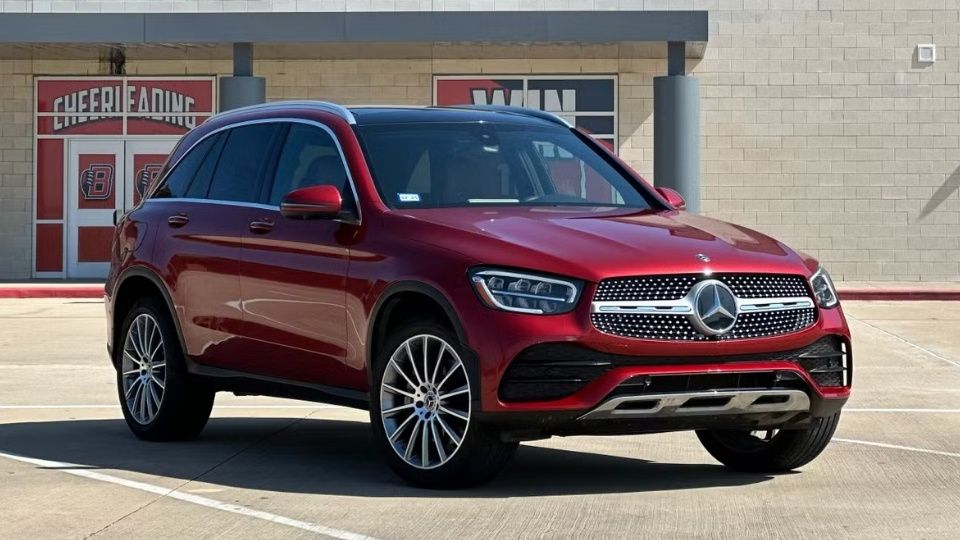 Mercedes-Benz GLC-Class car rental in Katy on Turo