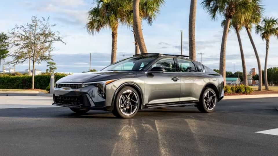 Kia K4 2025 car rental in Palm Desert on Turo