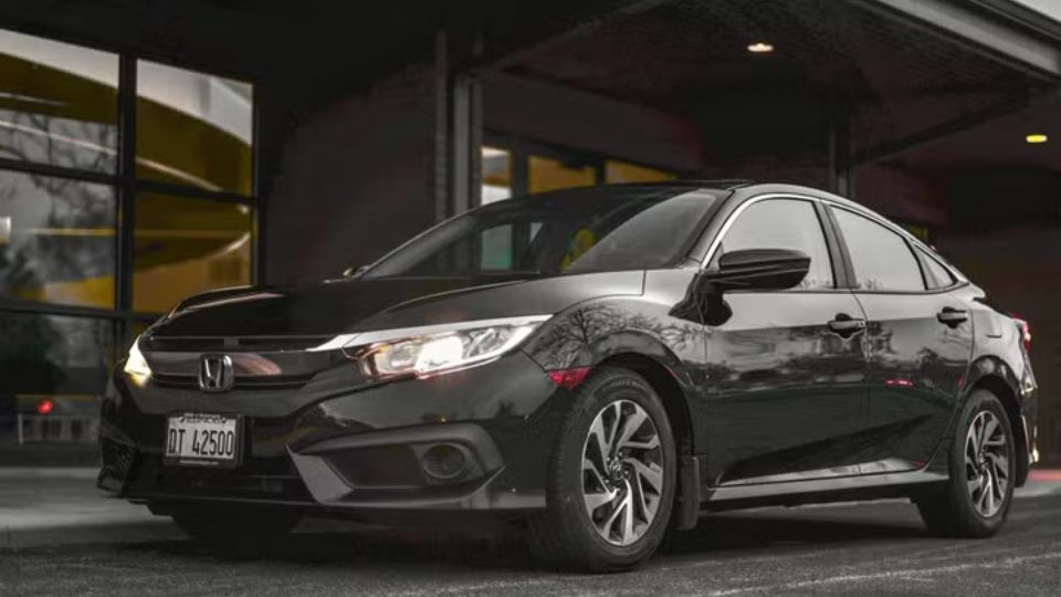 Honda Civic car rental in Champaign on Turo