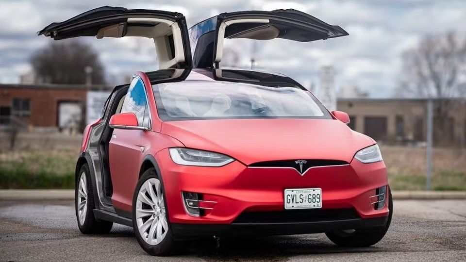 Tesla Model X rental in Canada on Turo