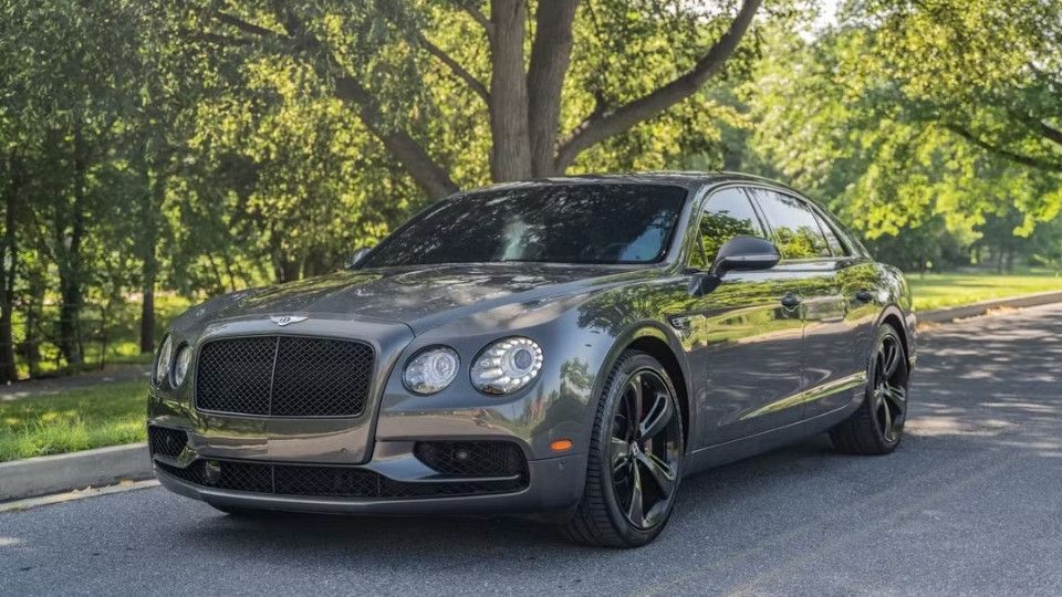 Bentley Flying Spur Luxury car rental Baltimore, MD