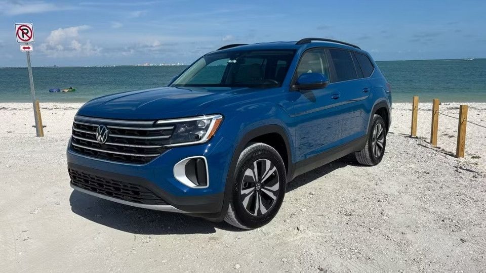 Volkswagen Atlas car rental Punta Gorda, FL