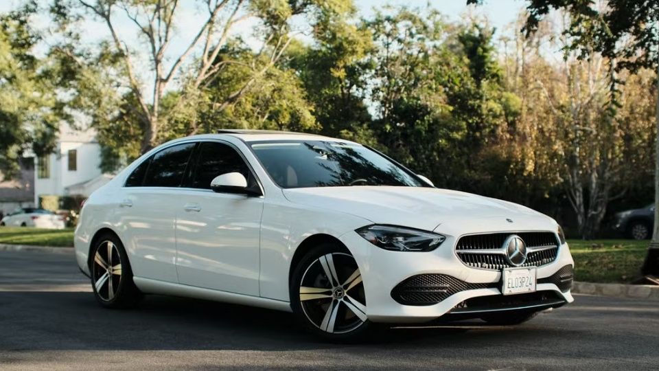 Mercedes-Benz C-Class car rental in Albany on Turo