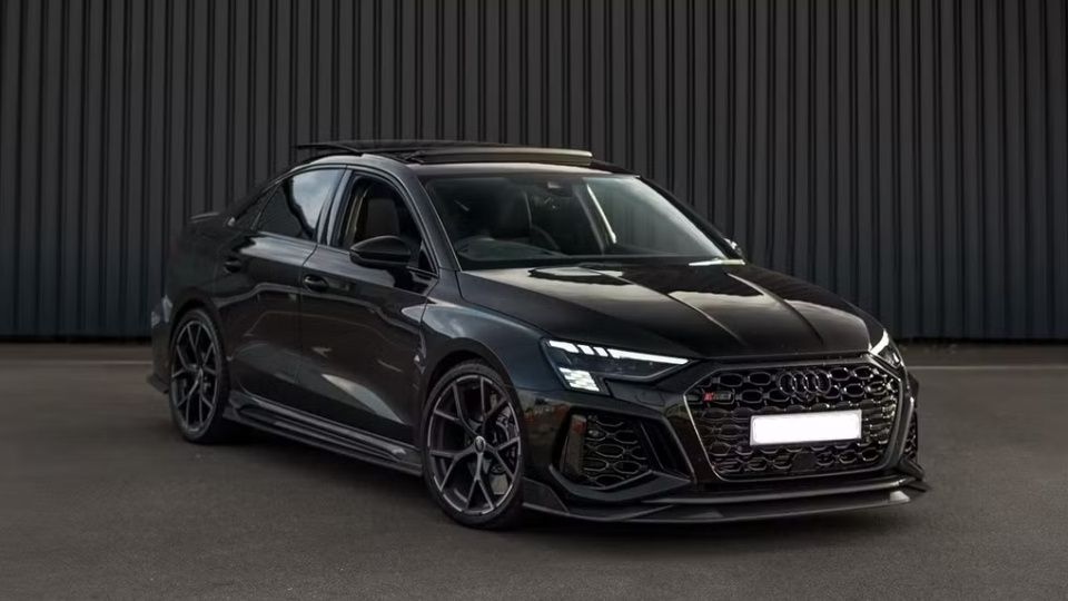 Audi RS3 luxury car rental in Birmingham on Turo 2x