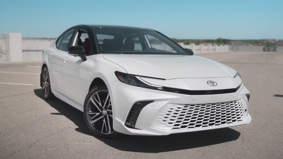 Toyota Camry Hybrid car rental in Leduc on Turo