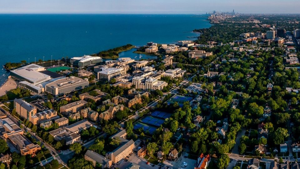 Evanston, IL