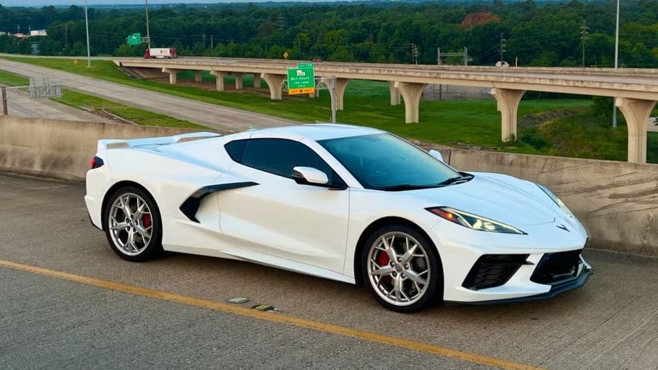 Chevrolet Corvette car rental in Shreveport on Turo