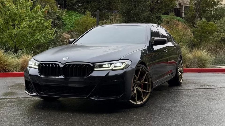 BMW 5 Series car rental in Sunnyvale on Turo