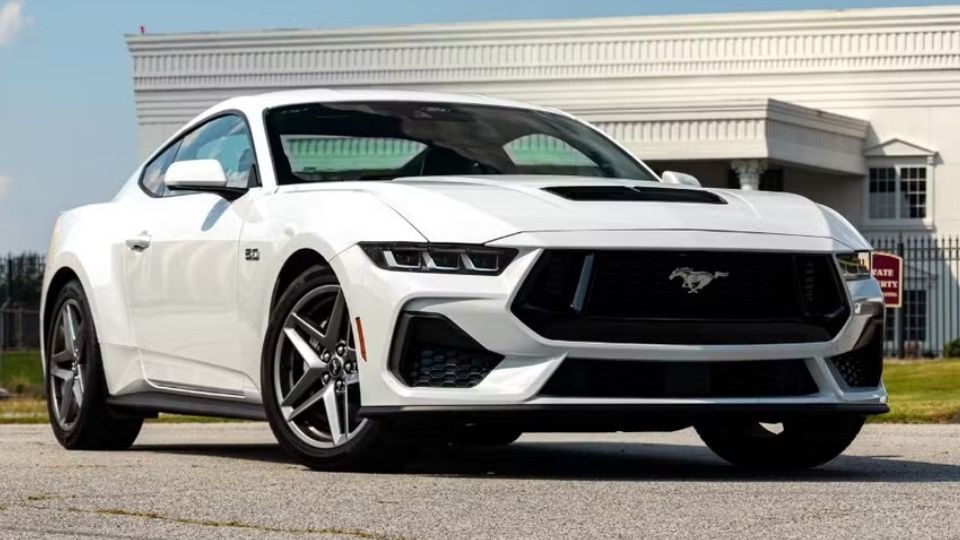 Ford Mustang rental in Canton, GA on Turo