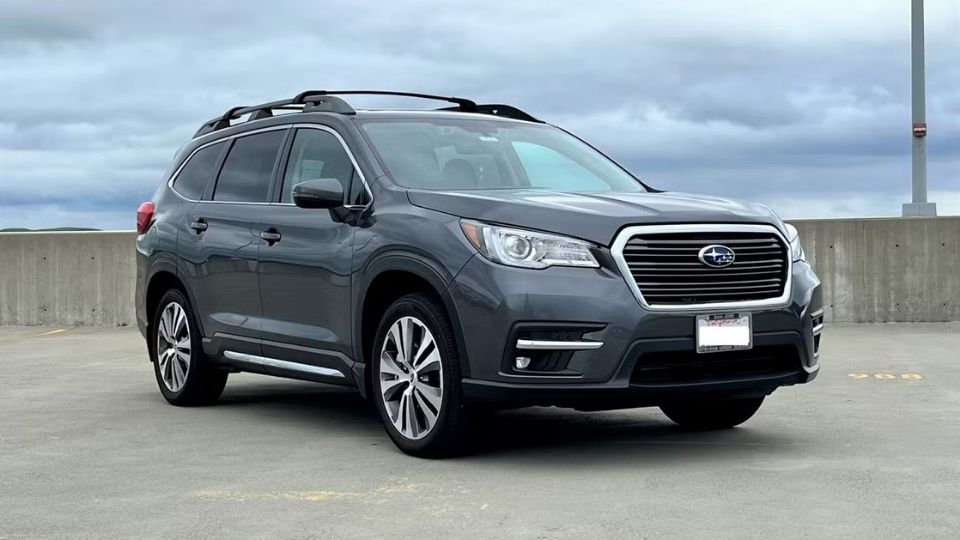 Subaru Ascent SUV car rental in Ontario on Turo