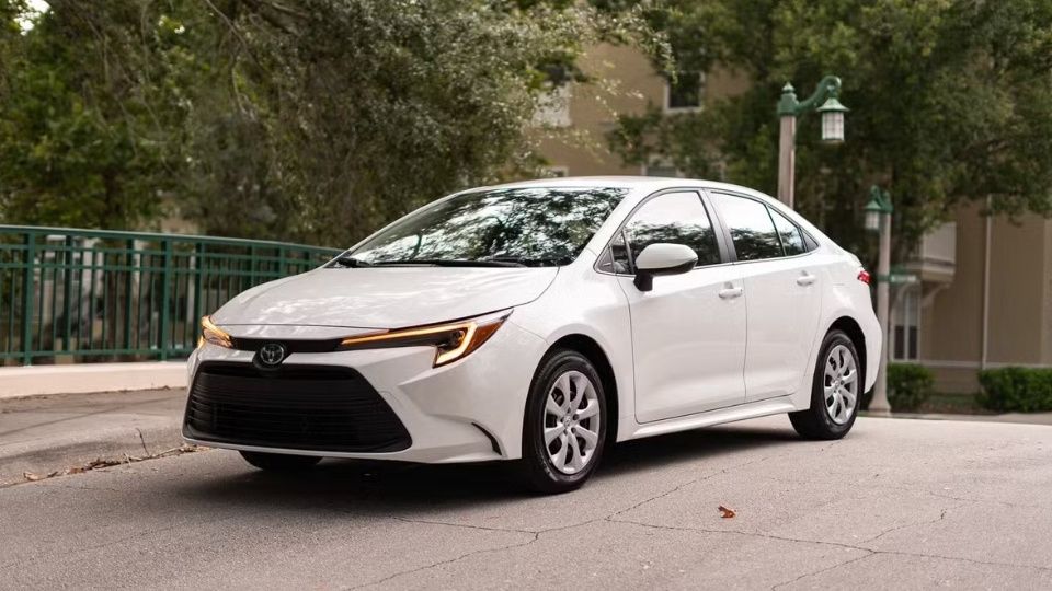 Toyota corolla car rental in Hotel Jackson on Turo