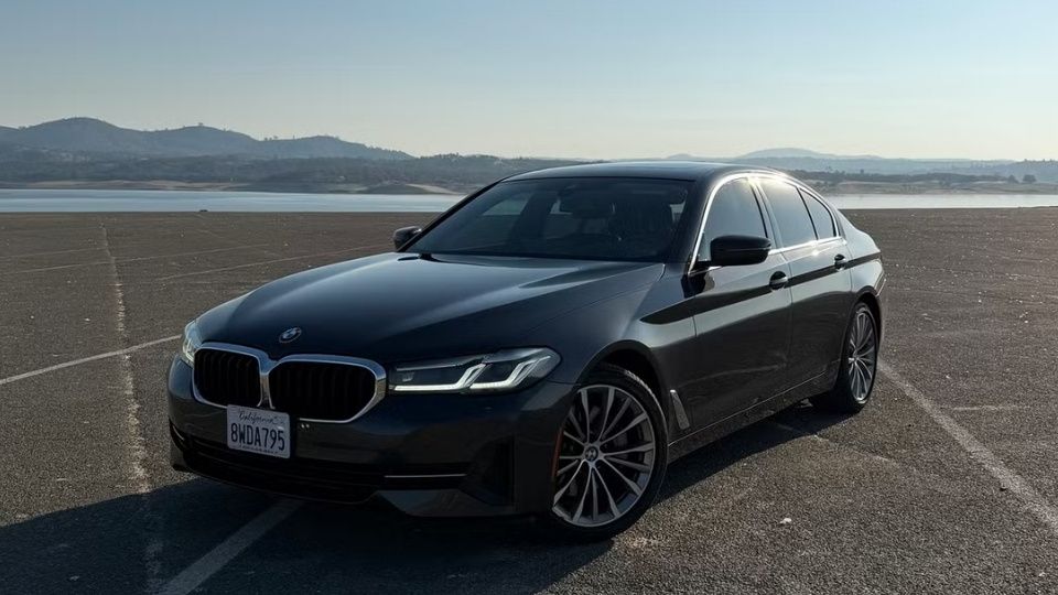 BMW 5 Series car rental in Vacaville on Turo
