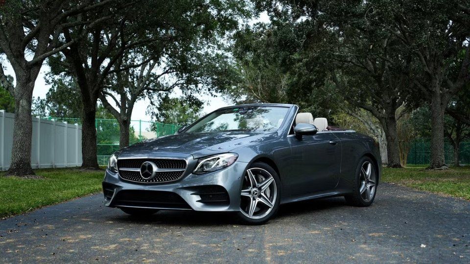 Mercedes-Benz E-Class luxury car for rental in Kissimmee on Turo