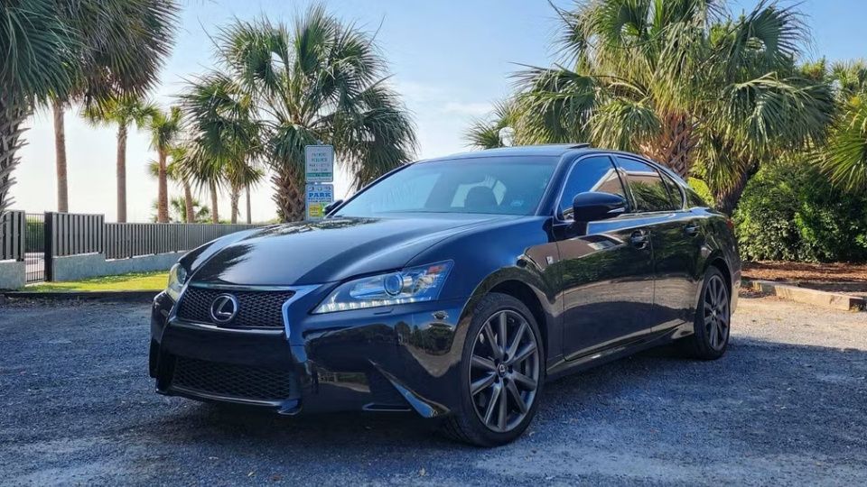 Lexus GS car rental in North Myrtle Beach on Turo