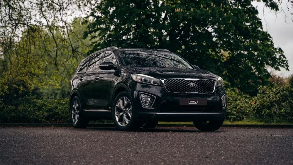 Kia Sorento car rental in Brighton on Turo