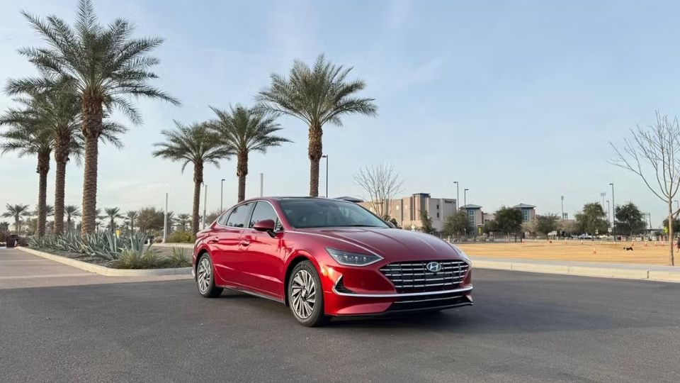 Hyundai Sonata Hybrid car rental in Tempe on Turo