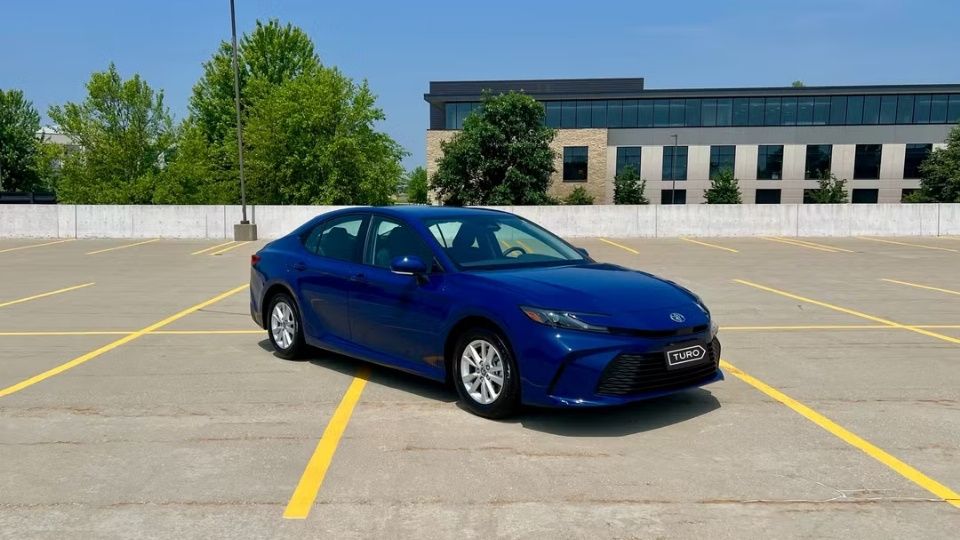 Toyota Camry Hybrid car rental in Janesville on Turo