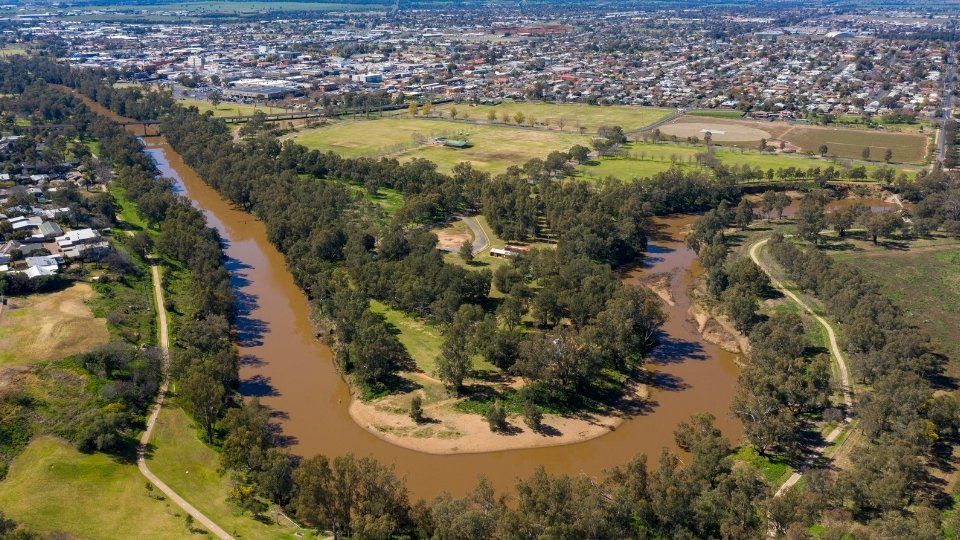 Murray waterfront Mildura, Australia