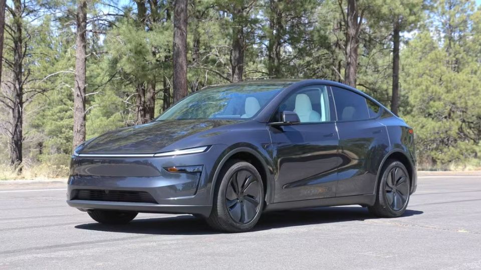 Tesla Model Y car rental in Prescott on Turo
