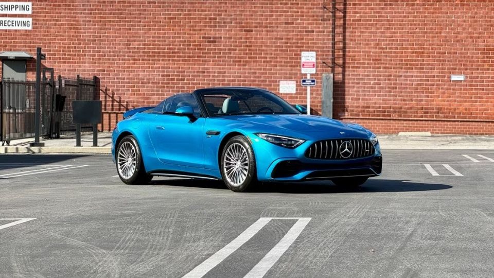 Mercedes-Benz SL-Class car rental in Anaheim on Turo