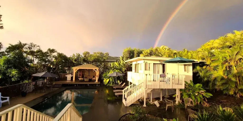 Ania and John's poolside ohana on Airbnb