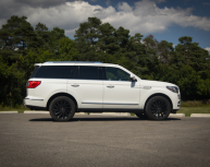 Lincoln rental