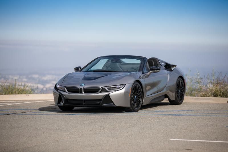BMW i8 rental image