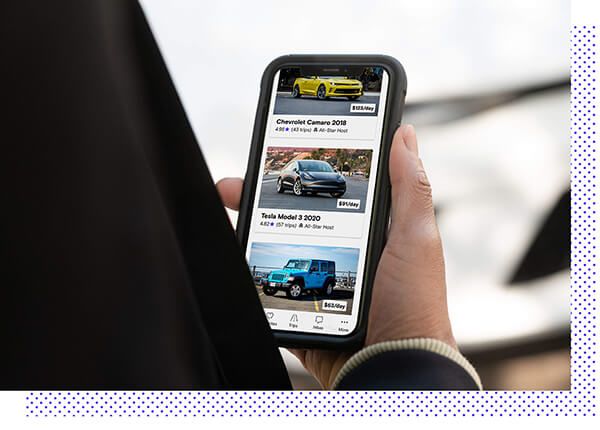 A person using the turo smartphone application