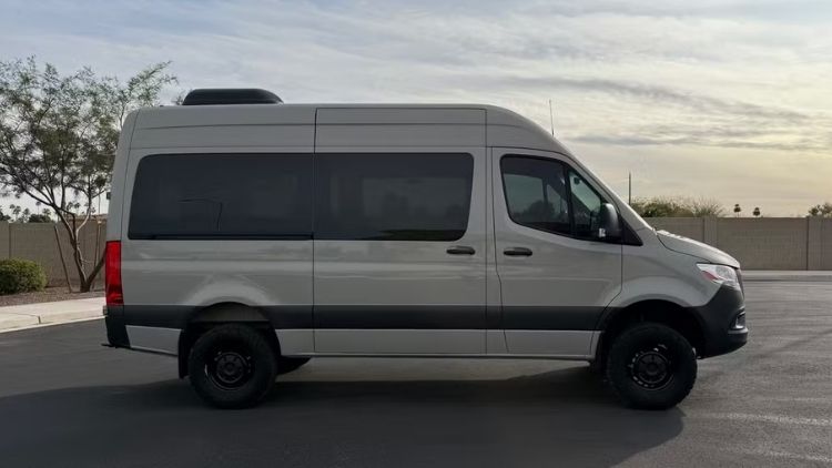 Mercedes-Benz Sprinter 2022