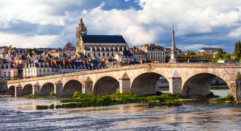 Location de voiture à Blois sur Turo
