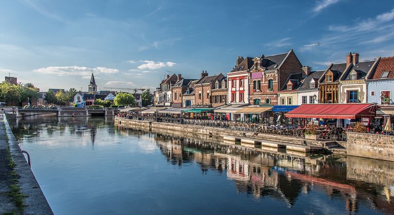 Louer une voiture à la gare TGV Haute Picardie sur Turo