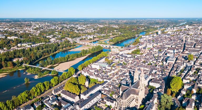 Location de voiture à Tours